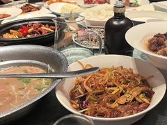 -凤凰园烤鸭店·唐山菜·传承花椒肉(老唐丰路店)
