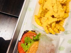-The Habit Burger Grill 哈比特汉堡(复兴soho店)