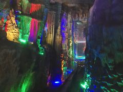 -泰安地下龙宫景区