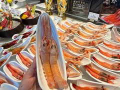 -雍容荟帝王蟹活龙虾展台自助(IFS黑金店)