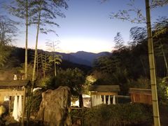 -江南天池高山汤泉城