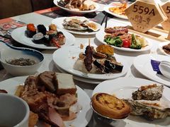 -四海一家自助餐(益田假日广场店)