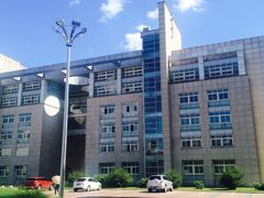 吉林大学(前卫南校区)-吉林大学(前卫南区)