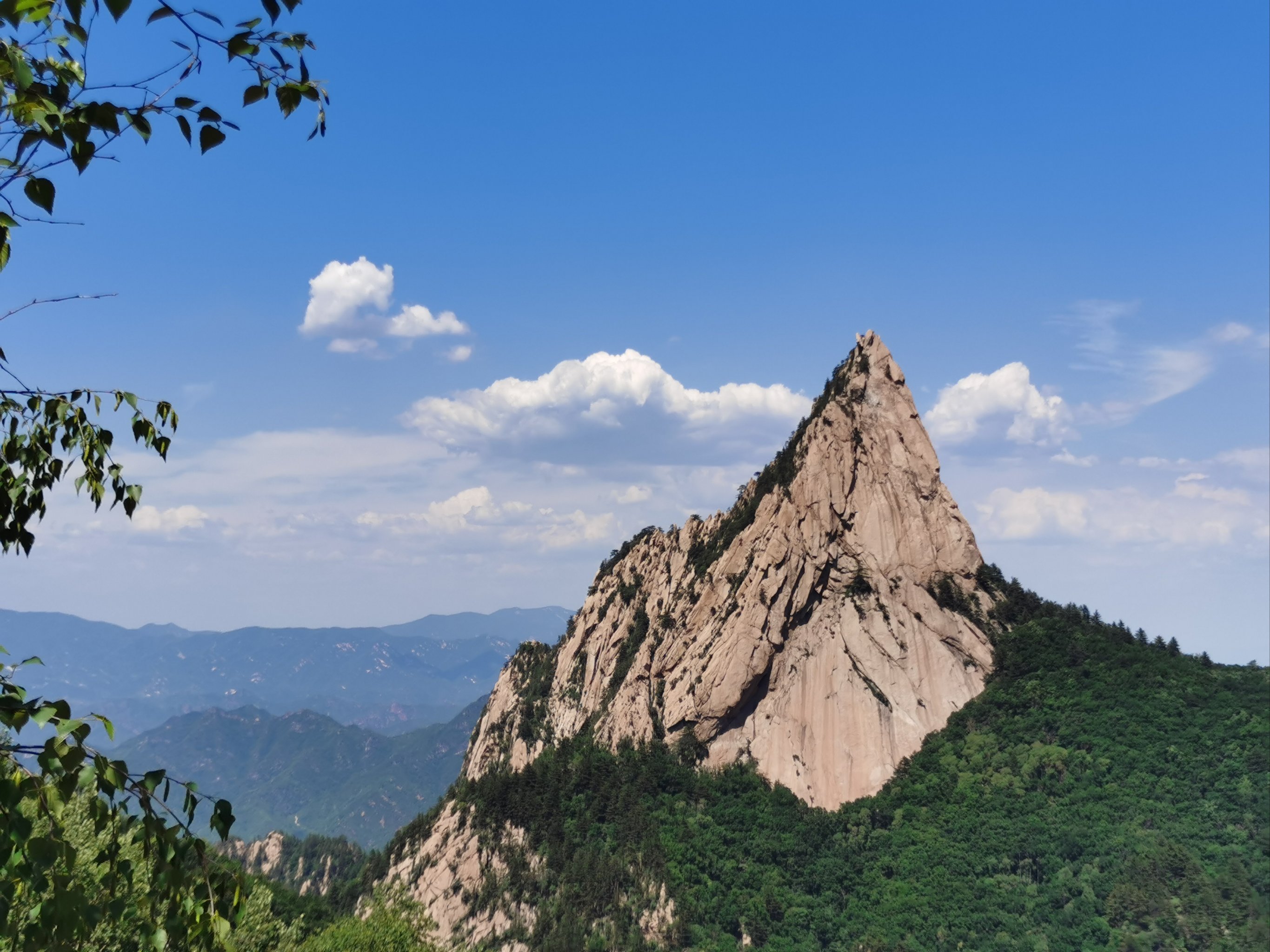 雾灵山风景区图片