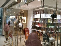 -VENCHI 闻绮(北京国贸商城店)