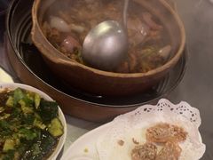 -胡须佬鸡煲四季火锅店(石厦西村直营店)