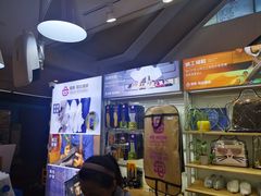 -爱革·奢品·鞋包·衣物·家居(博荟广场店)