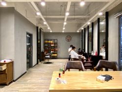 -藤野造型·专业烫染店