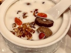 -广信牛奶甜品世家(台东店)