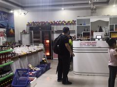 -天天向上素食餐厅(五台山店)