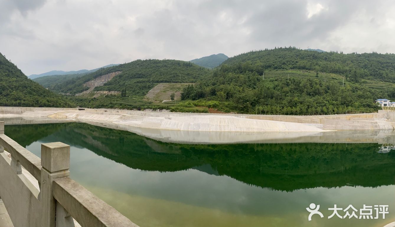 放了好久在草稿箱里，才发现自己没有写完