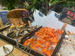 -大中华希尔顿酒店-念自助餐·海南美食·三文鱼