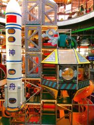 -嗨翻Hi-Fun竞技主题乐园·蹦床团建生日聚会(五棵松华熙店)