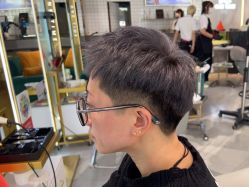 点击看大图 -MONE美发沙龙