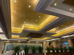 -顺峰(南二环店)