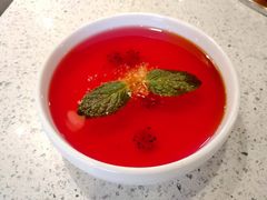 鲜火龙果冰粉-老佛爷铜炉蛙锅(海岸城店)