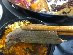 -铜元老码头鳝鱼火锅