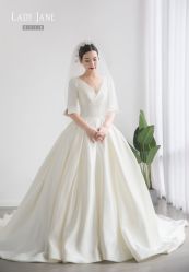 点击看大图 -Lady Jane高端婚纱礼服馆