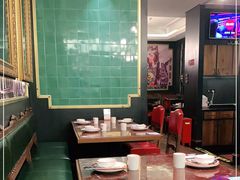 大堂-新白鹿餐厅(爱琴海购物中心店)