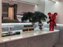 -三只熊皮肤管理中心旗舰店