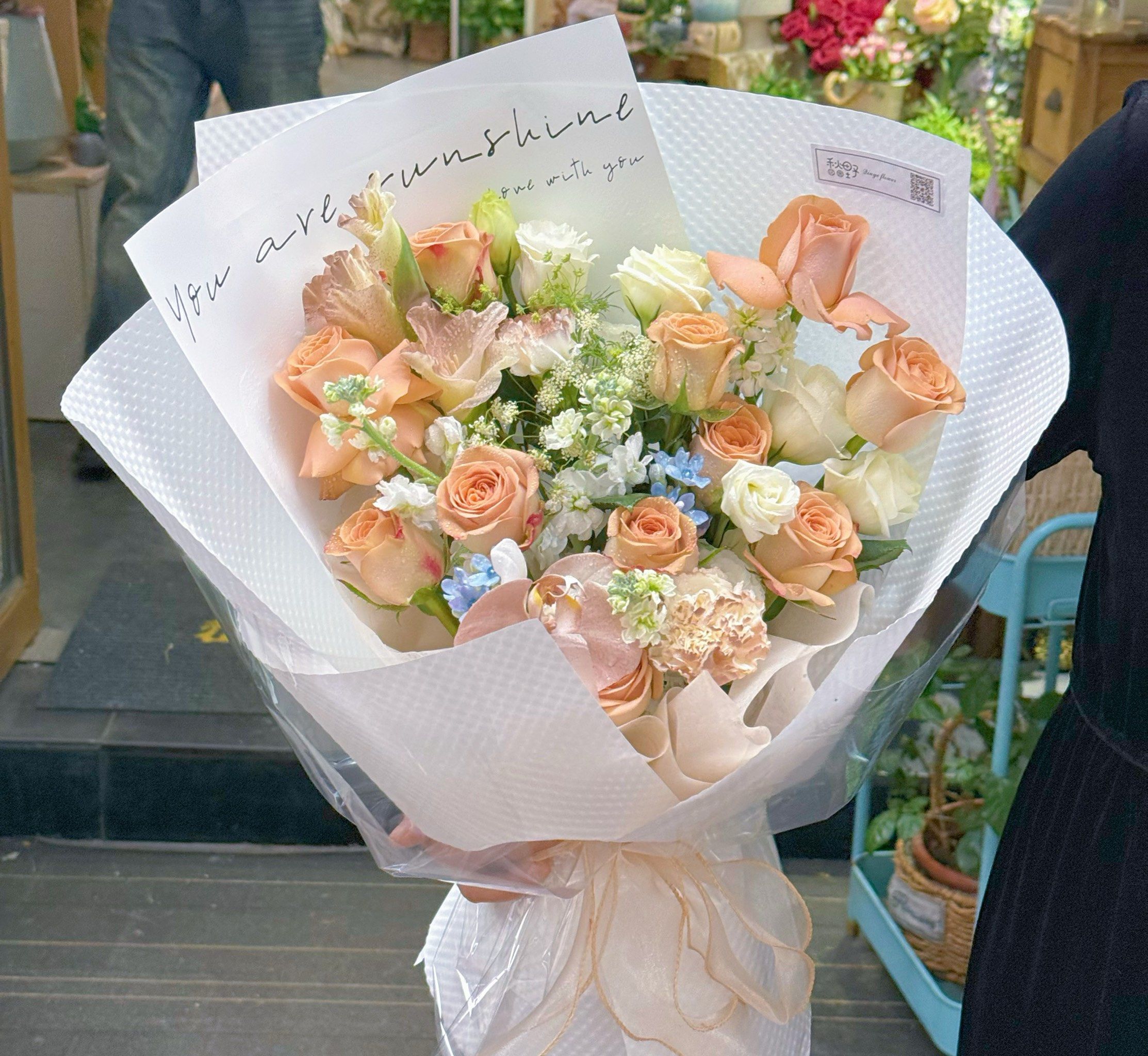 复古色系卡布奇洛玫瑰花束