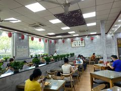 大堂-东关吉祥西安腊汁肉夹馍(健德门店)