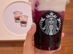 火龙果番石榴乌龙茶云-星巴克(厦门SM新生活广场店)