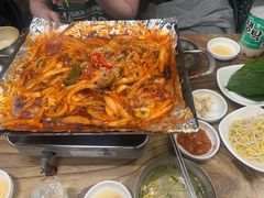 -城一家三代烤盲鳗