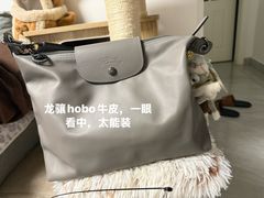 -乐蓬马歇百货公司(Rive Gauche)