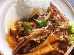 黑椒牛肉茄子饭-玥记茶餐厅(十字门华发商都一期绸带店)