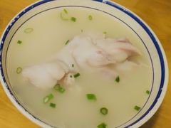 -易老妈蹄花.创于1935(总店)