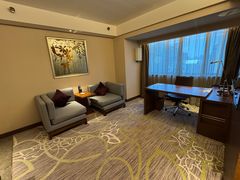 -广州中心皇冠假日酒店