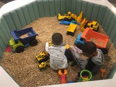 -艾米茉亲子餐厅(万象城店)