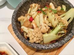 -姚姚酸菜鱼·金戈戈香港豉油鸡(喜荟城联名店)
