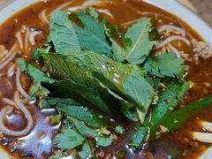 -叁窝雀·云南小锅米线(万象汇店)