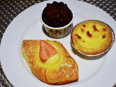 -BLU 全日制餐厅(上海安曼纳卓悦酒店)