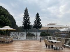 -华凌山庄·隐湖栖