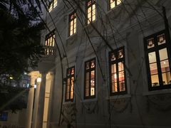 -Nathalie Djurberg与Hans Berg“牛皮纸包裹的月亮”-Prada荣宅当季展览