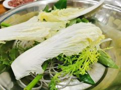 -苗伯妈酸汤火锅