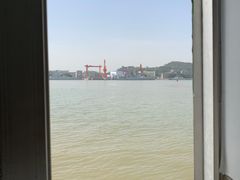 -鱼珠码头(轮渡站)