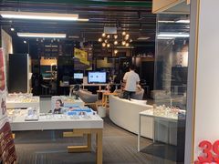 -亚美视光眼镜店(重庆路活力城店)