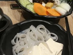 -呷哺呷哺(新世界百货望京店)