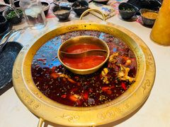 -哥老官重庆美蛙鱼头(日月光店)