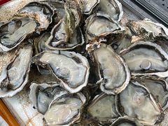 -蚝哥花姐湛江烤生蚝(美丽湾市场店)
