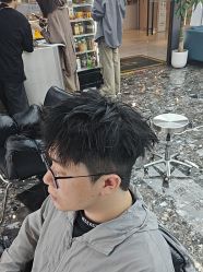 -藤野造型烫染优质