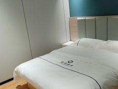 -全悦酒店(广州天河林和西地铁站店)