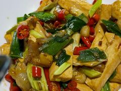 -米椰湘·辣椒炒肉