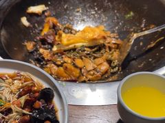 -万里闯关东铁锅炖菜馆(高新旗舰店)