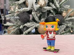 -泡泡玛特POPMART(蓝色港湾店)