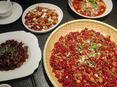 -万重锦·人文川菜馆(骡马市店)